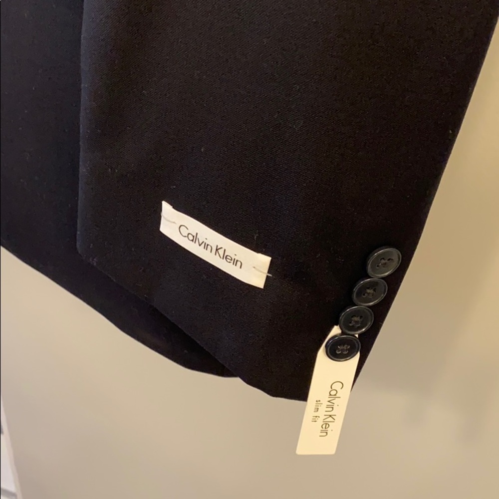 Calvin Klein 100% Wool Slim Fit Suit